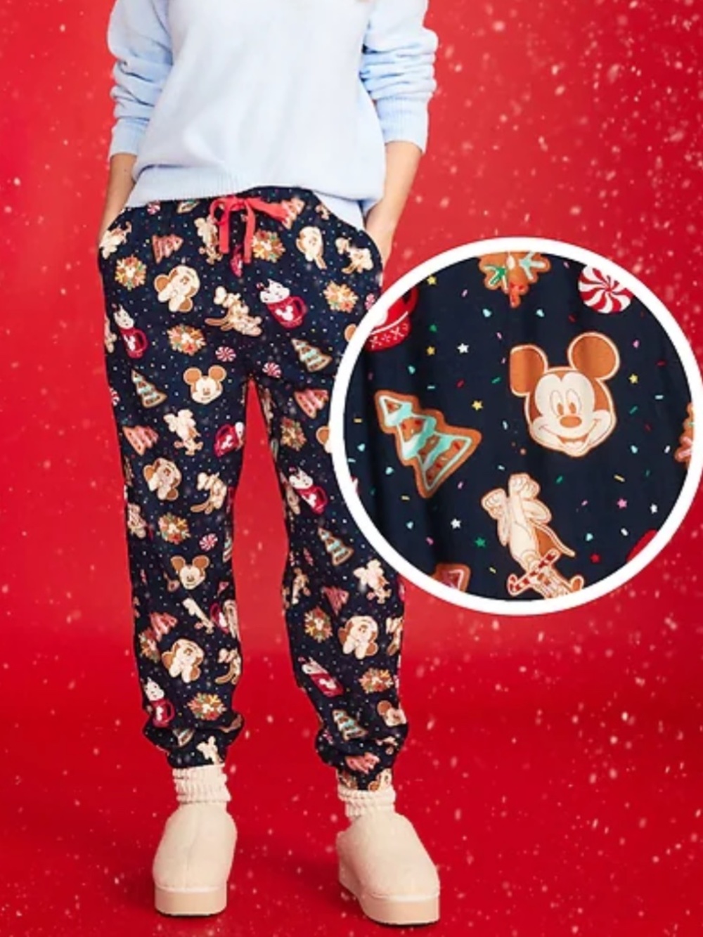 Old Navy x Disney Mickey Mouse & Friends Printed Flannel Pajama Jogger Pants